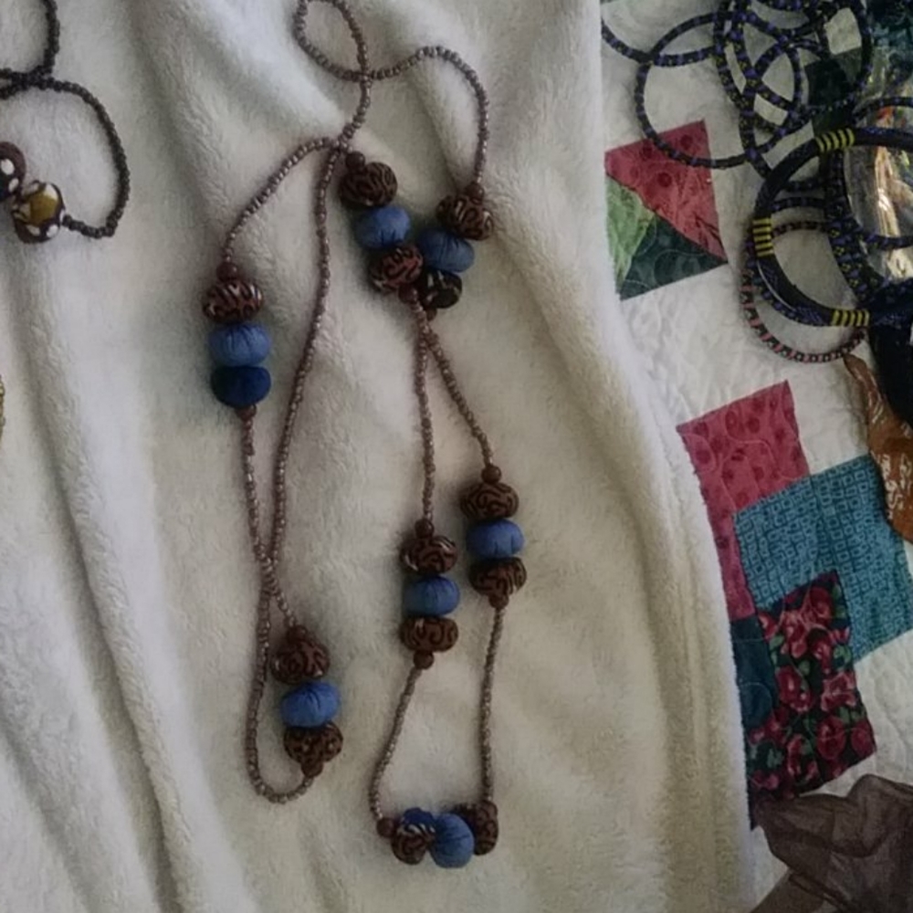Necklaces - Picture 5 of 5
